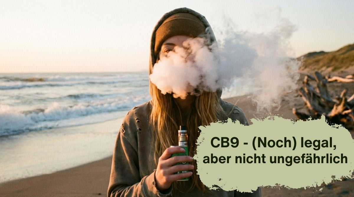 Junge Frau mit Vaporizer und Dampfwolke vor dem Gesicht