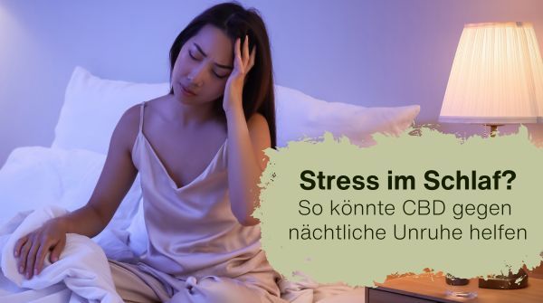 junge Frau mit Stress im Schlaf